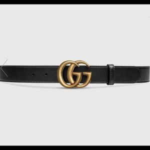 Authentic Guicci belt with box